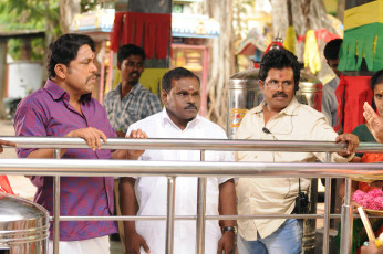 timthumb.php?src=https%3A%2F%2Fimg.studioflicks.com%2Fwp content%2Fuploads%2F2021%2F12%2F27002609%2FThanne Vandi Movie HQ Images 3