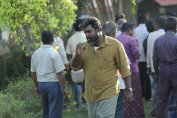 timthumb.php?src=https%3A%2F%2Fimg.studioflicks.com%2Fwp content%2Fuploads%2F2022%2F05%2F06133912%2FVisithiran Movie HQ Images 8