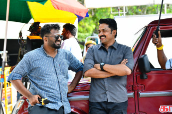 timthumb.php?src=https%3A%2F%2Fimg.studioflicks.com%2Fwp content%2Fuploads%2F2022%2F10%2F20200120%2FSardar Movie HQ Images 11