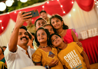 timthumb.php?src=https%3A%2F%2Fimg.studioflicks.com%2Fwp content%2Fuploads%2F2022%2F10%2F20200328%2FSardar Movie HQ Images 2
