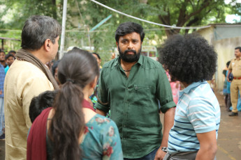timthumb.php?src=https%3A%2F%2Fimg.studioflicks.com%2Fwp content%2Fuploads%2F2023%2F02%2F05130232%2FAyothi Movie HD Images 10