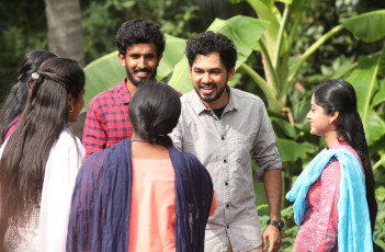timthumb.php?src=https%3A%2F%2Fimg.studioflicks.com%2Fwp content%2Fuploads%2F2023%2F05%2F05190450%2FVeeran Movie HD Images 20
