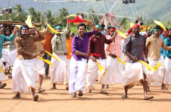 timthumb.php?src=https%3A%2F%2Fimg.studioflicks.com%2Fwp content%2Fuploads%2F2023%2F05%2F05190538%2FVeeran Movie HD Images 24