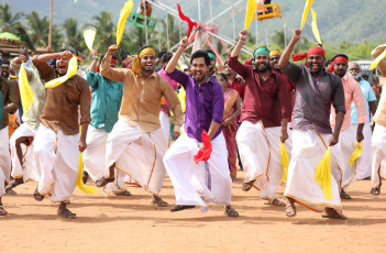 timthumb.php?src=https%3A%2F%2Fimg.studioflicks.com%2Fwp content%2Fuploads%2F2023%2F05%2F05190551%2FVeeran Movie HD Images 25