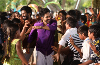 timthumb.php?src=https%3A%2F%2Fimg.studioflicks.com%2Fwp content%2Fuploads%2F2023%2F05%2F05190604%2FVeeran Movie HD Images 26