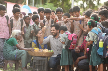 timthumb.php?src=https%3A%2F%2Fimg.studioflicks.com%2Fwp content%2Fuploads%2F2023%2F05%2F05190723%2FVeeran Movie HD Images 32
