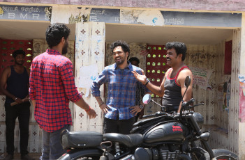 timthumb.php?src=https%3A%2F%2Fimg.studioflicks.com%2Fwp content%2Fuploads%2F2023%2F05%2F05191044%2FVeeran Movie HD Images 48