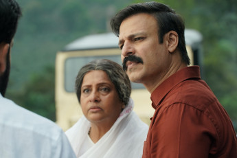 timthumb.php?src=https%3A%2F%2Fwww.studioflicks.com%2Fwp content%2Fuploads%2F2022%2F06%2FVivek Oberoy in Kaduva Movie Images 4